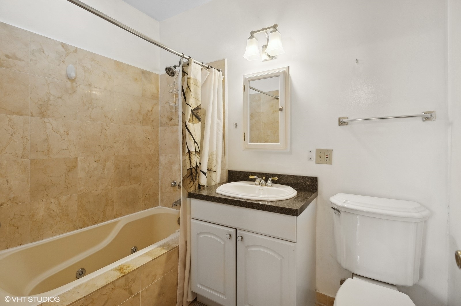 6314 N Bell Avenue Unit: 3