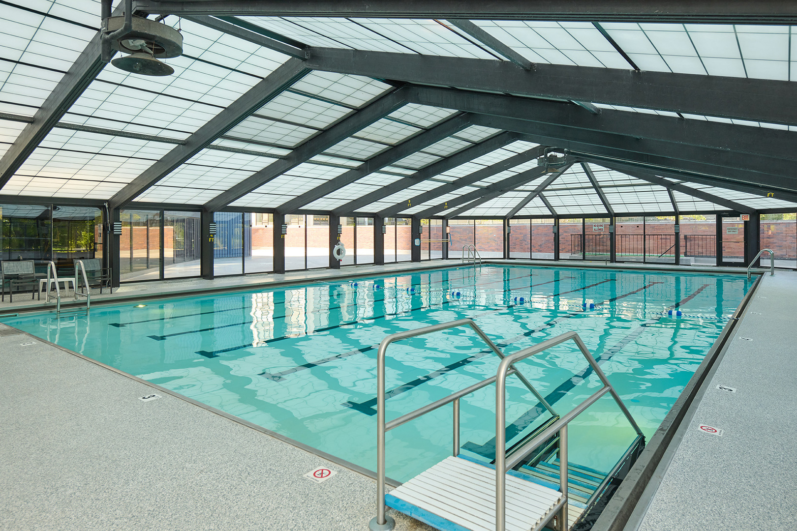 5415 N Sheridan Road Unit: 915