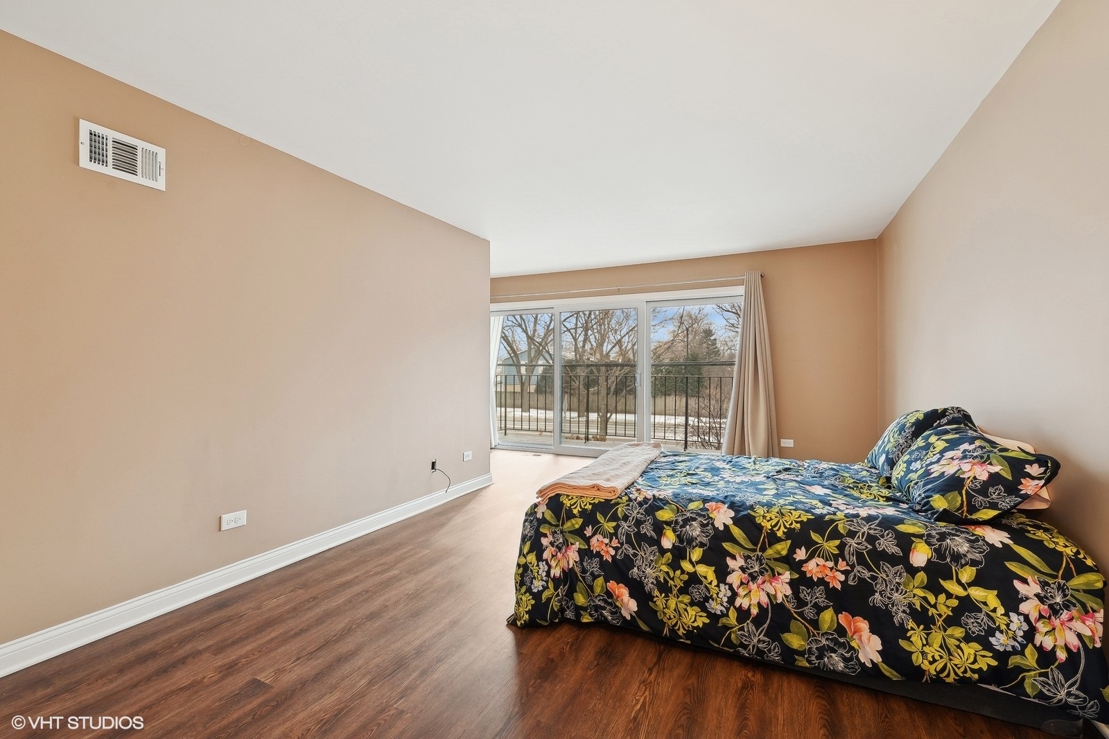 1809 Tanglewood Drive Unit: B