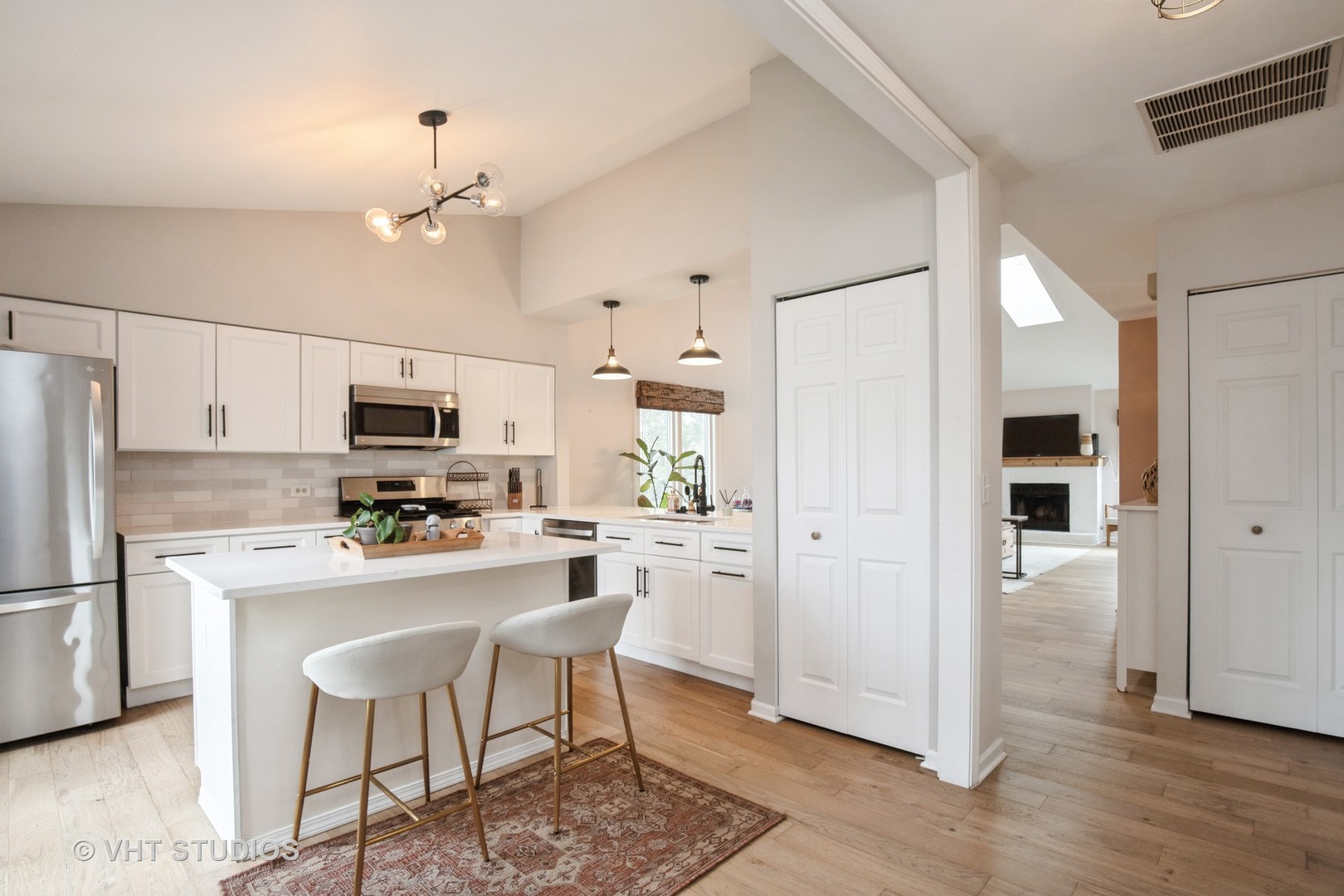 1411 James Court Unit: 129B