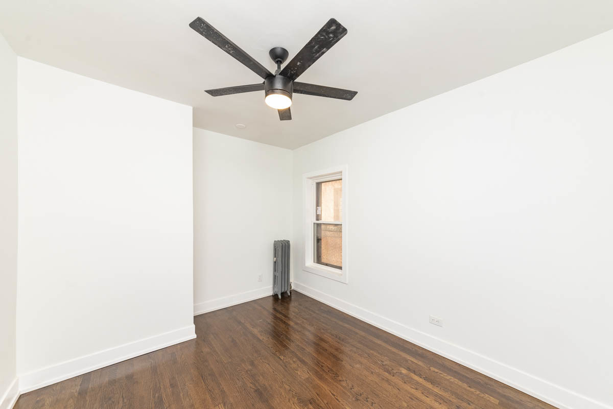 1019 Dempster Street Unit: 1W