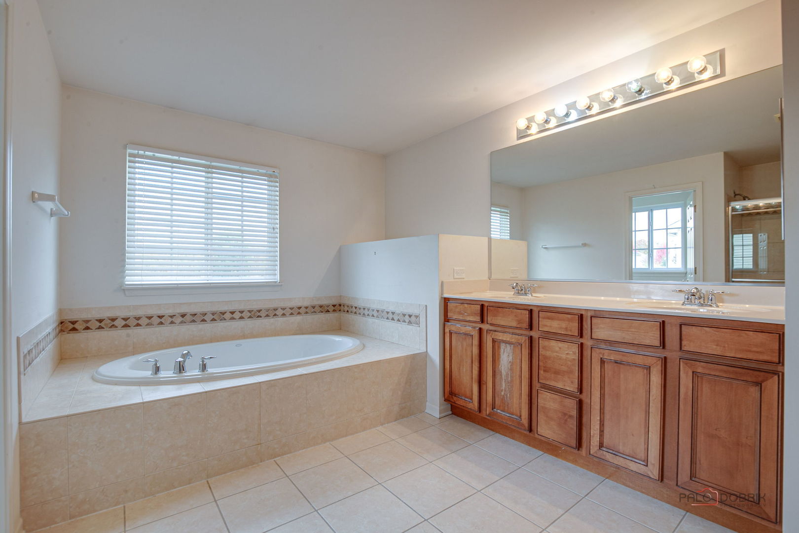 3015 Monterey Lane