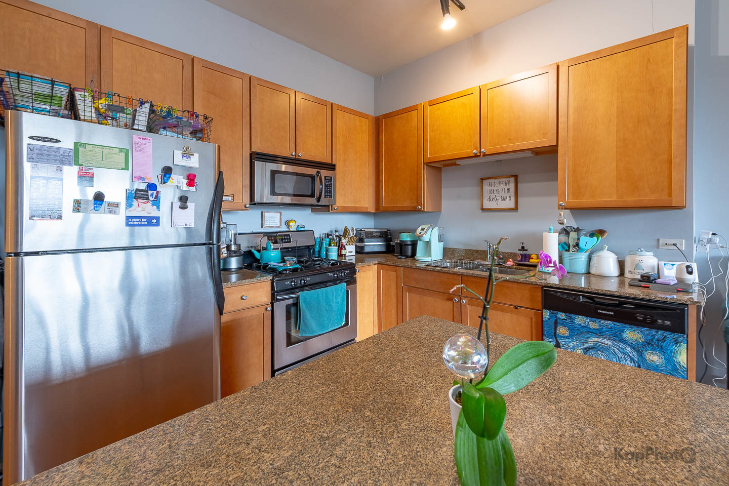 901 W Madison Street Unit: 403