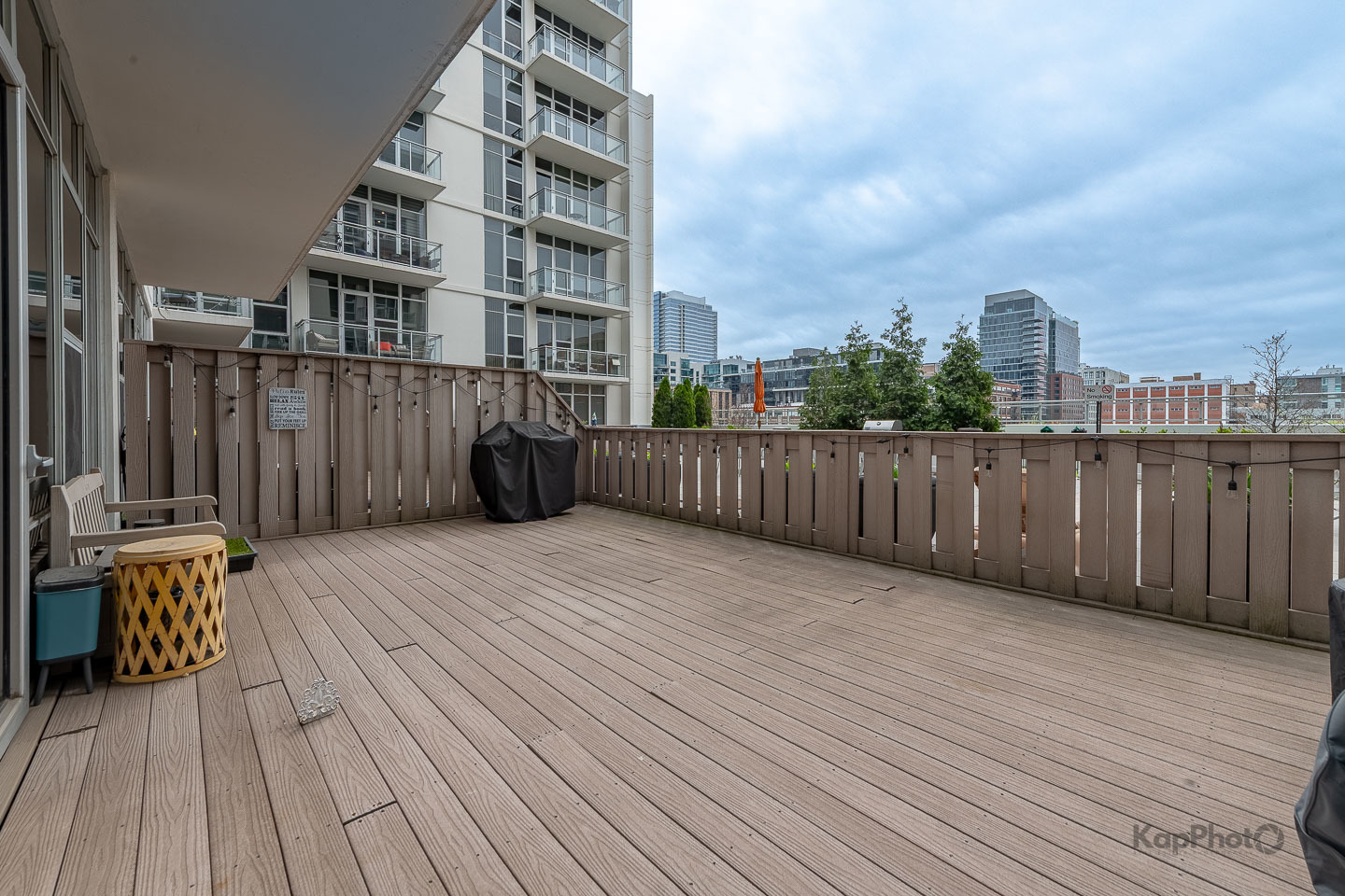 901 W Madison Street Unit: 403