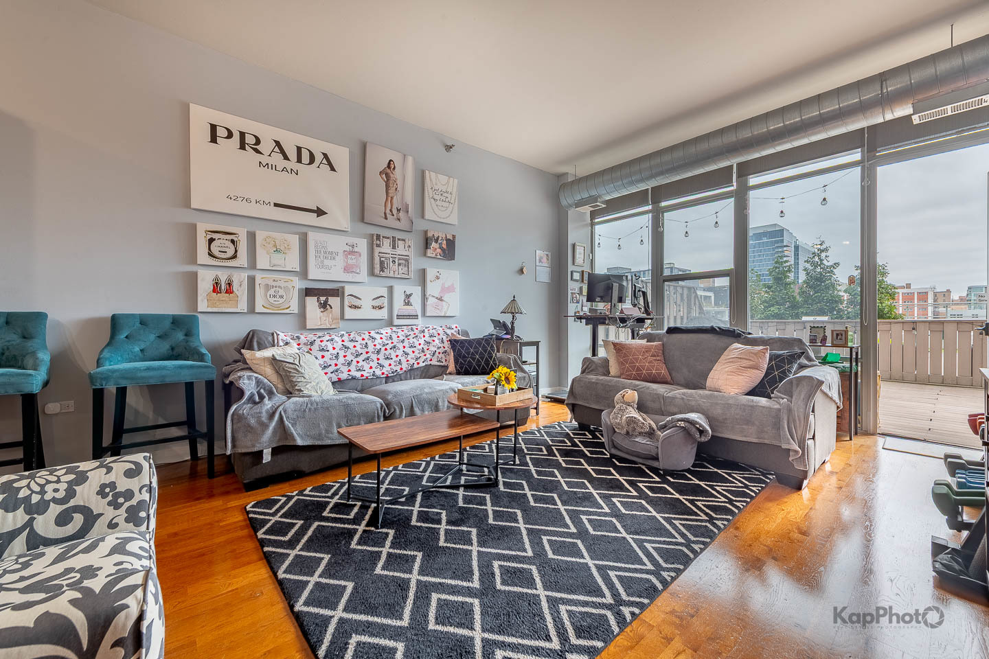 901 W Madison Street Unit: 403