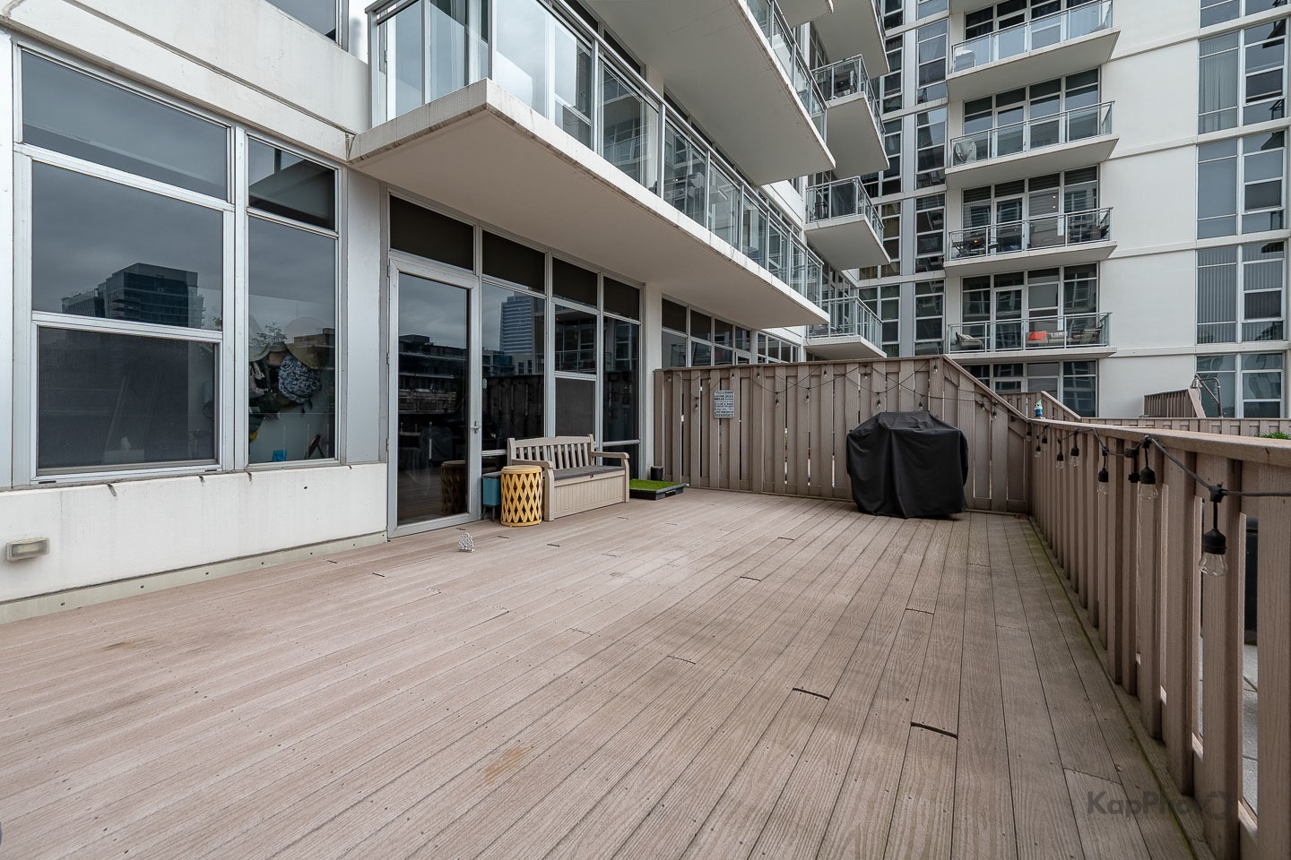 901 W Madison Street Unit: 403