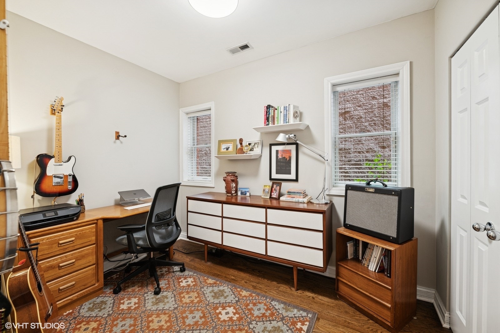 1102 N Paulina Street Unit: 201