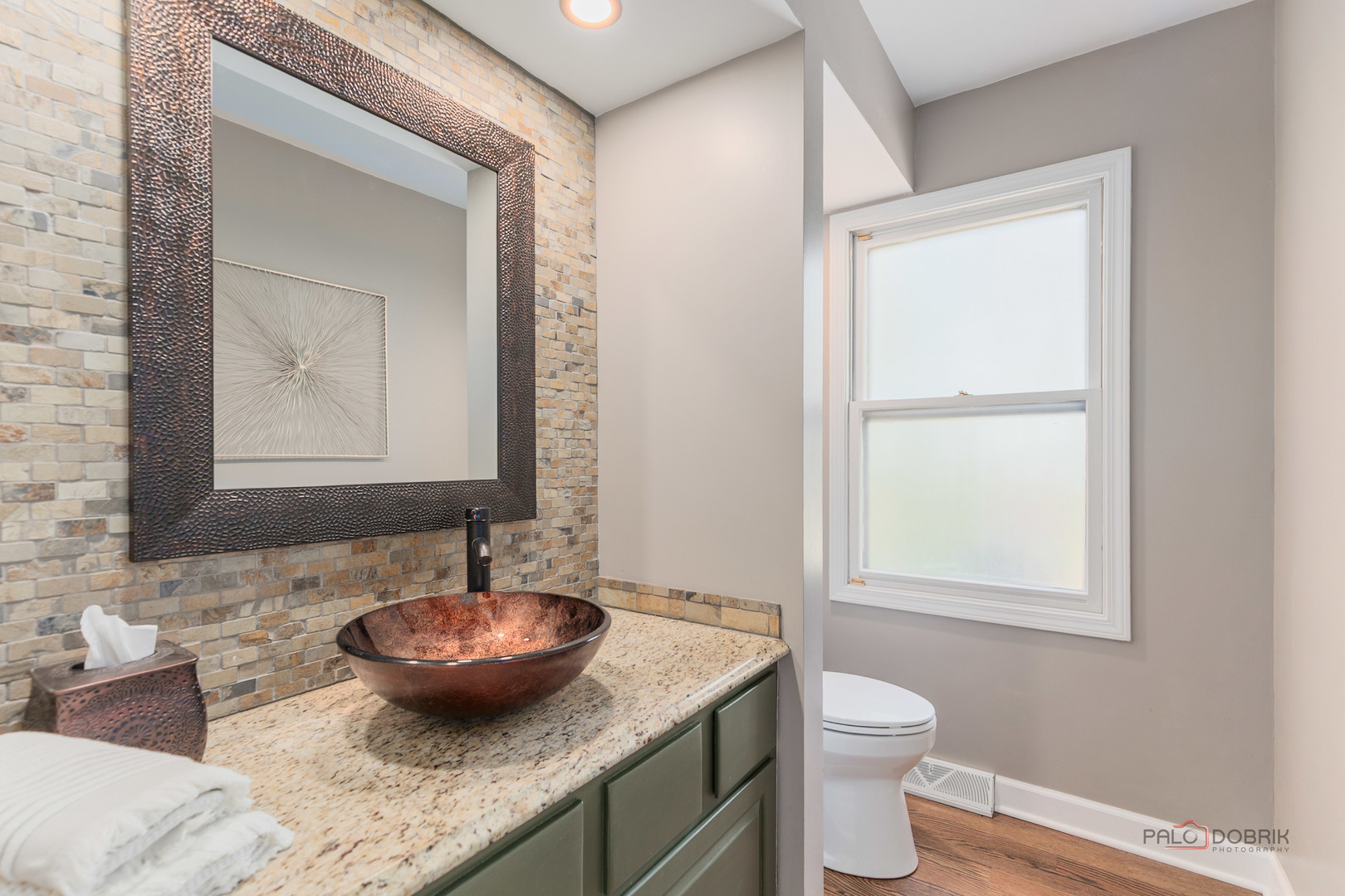 2951 Canterbury Drive