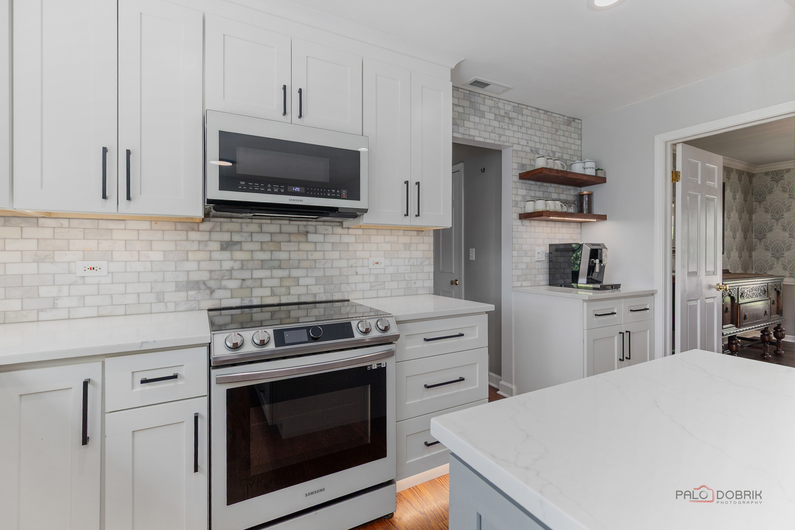 2951 Canterbury Drive