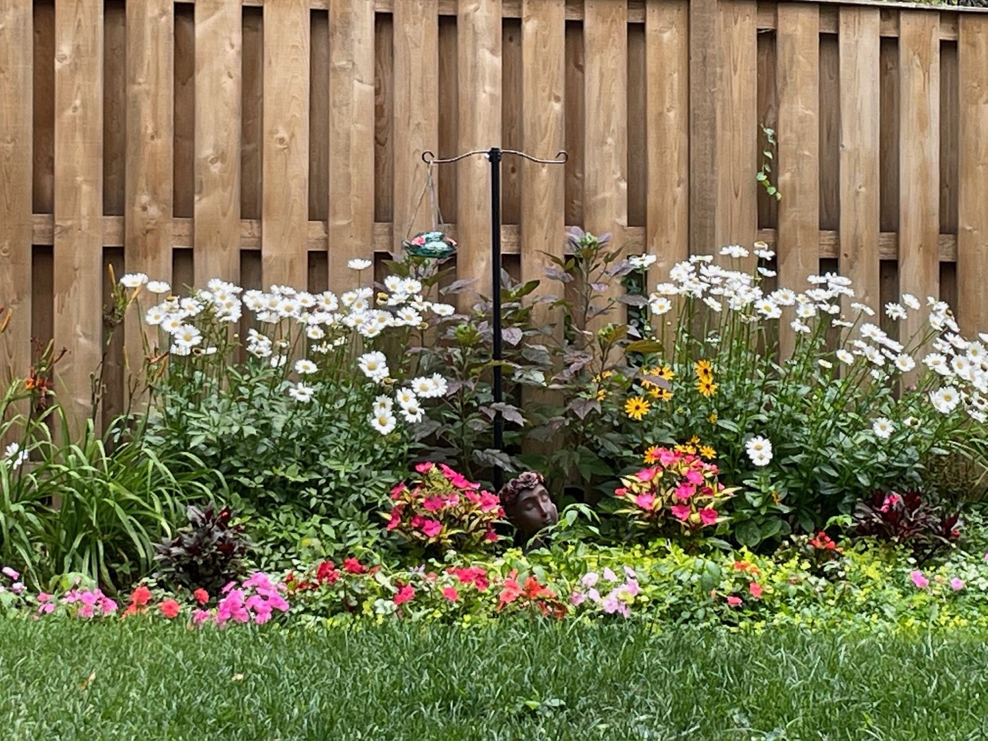 2951 Canterbury Drive