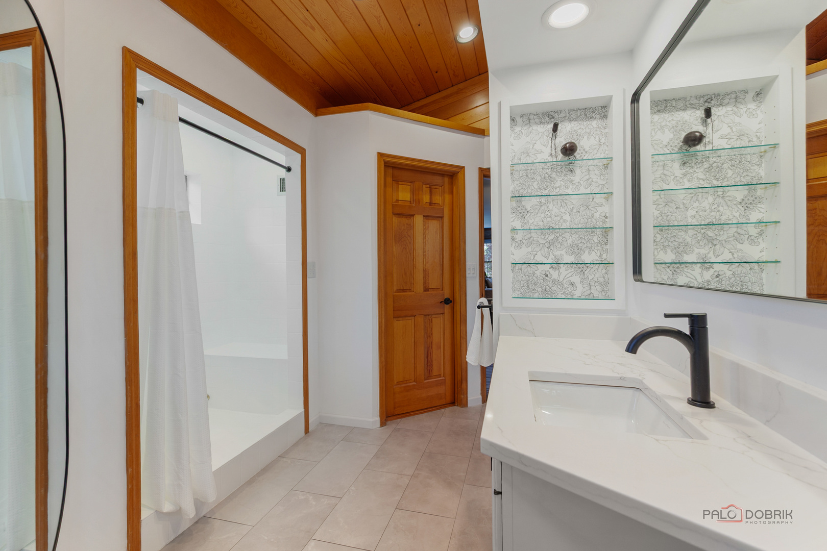 2951 Canterbury Drive