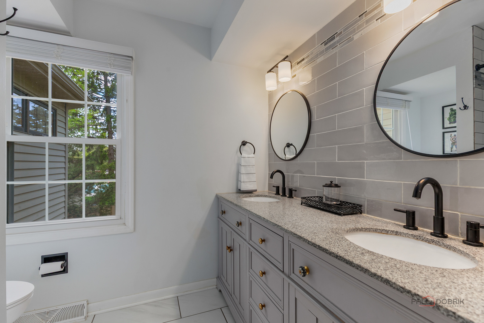 2951 Canterbury Drive