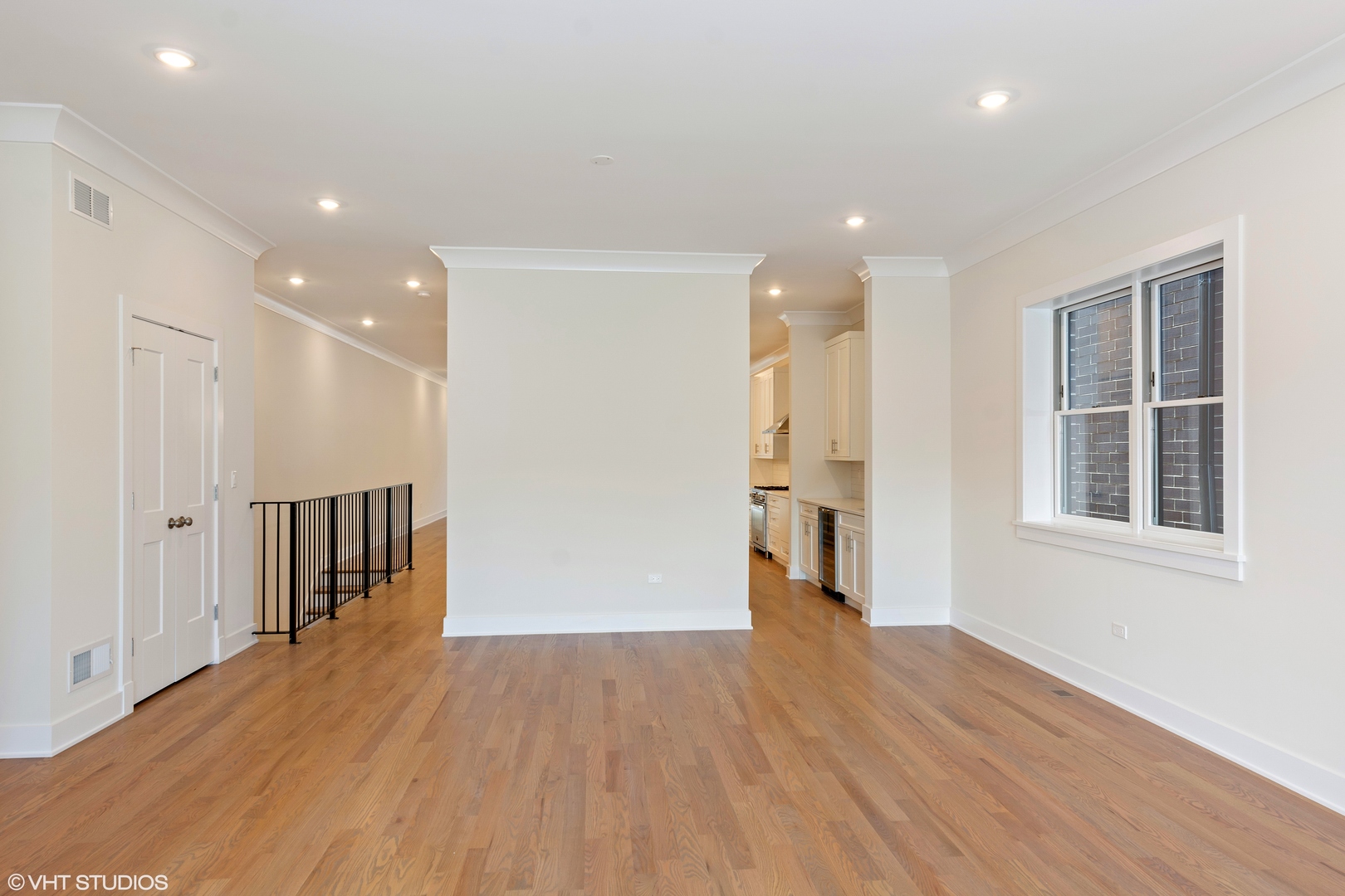 3122 N Clybourn Avenue Unit: 1S