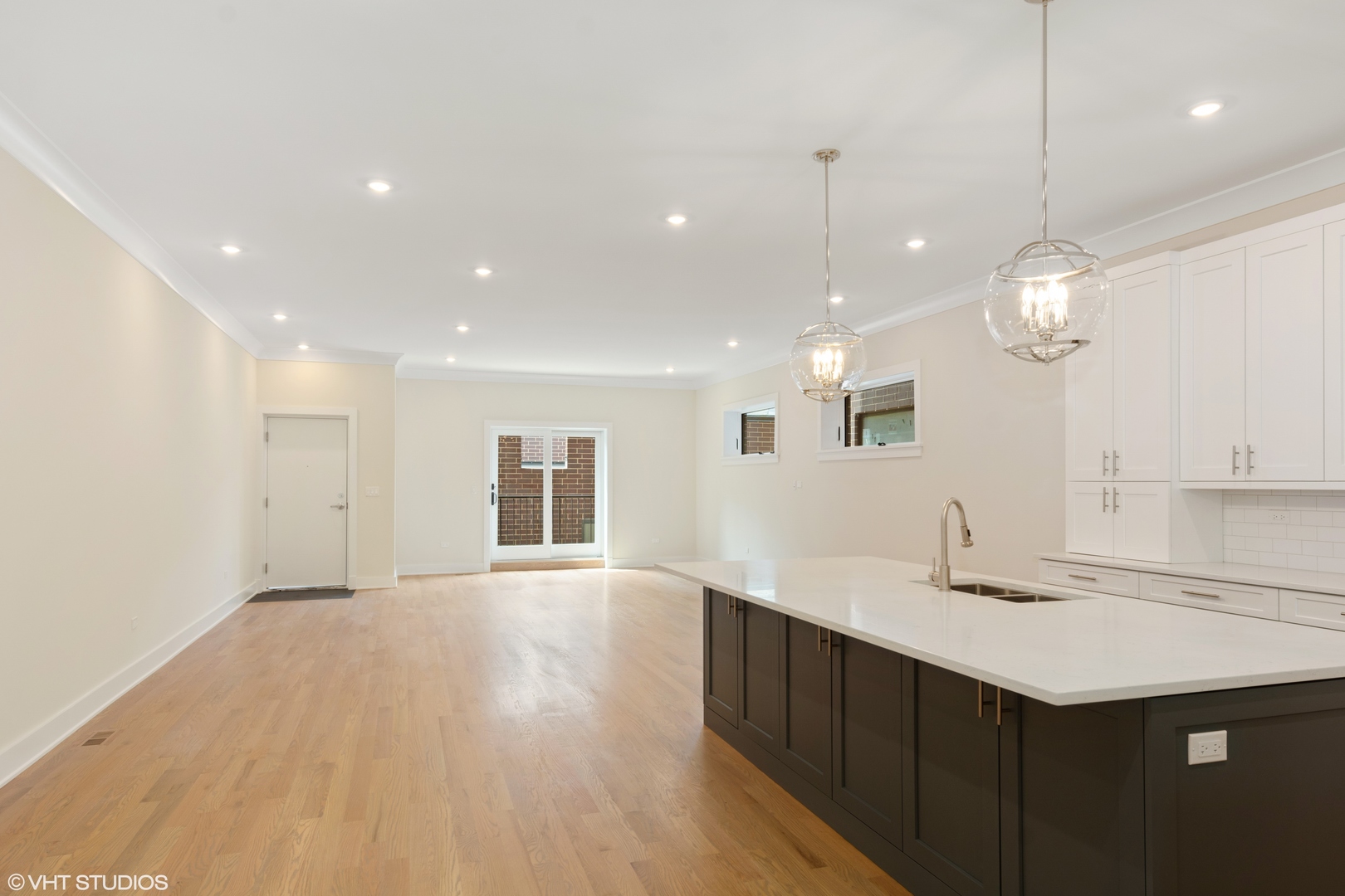 3122 N Clybourn Avenue Unit: 1S