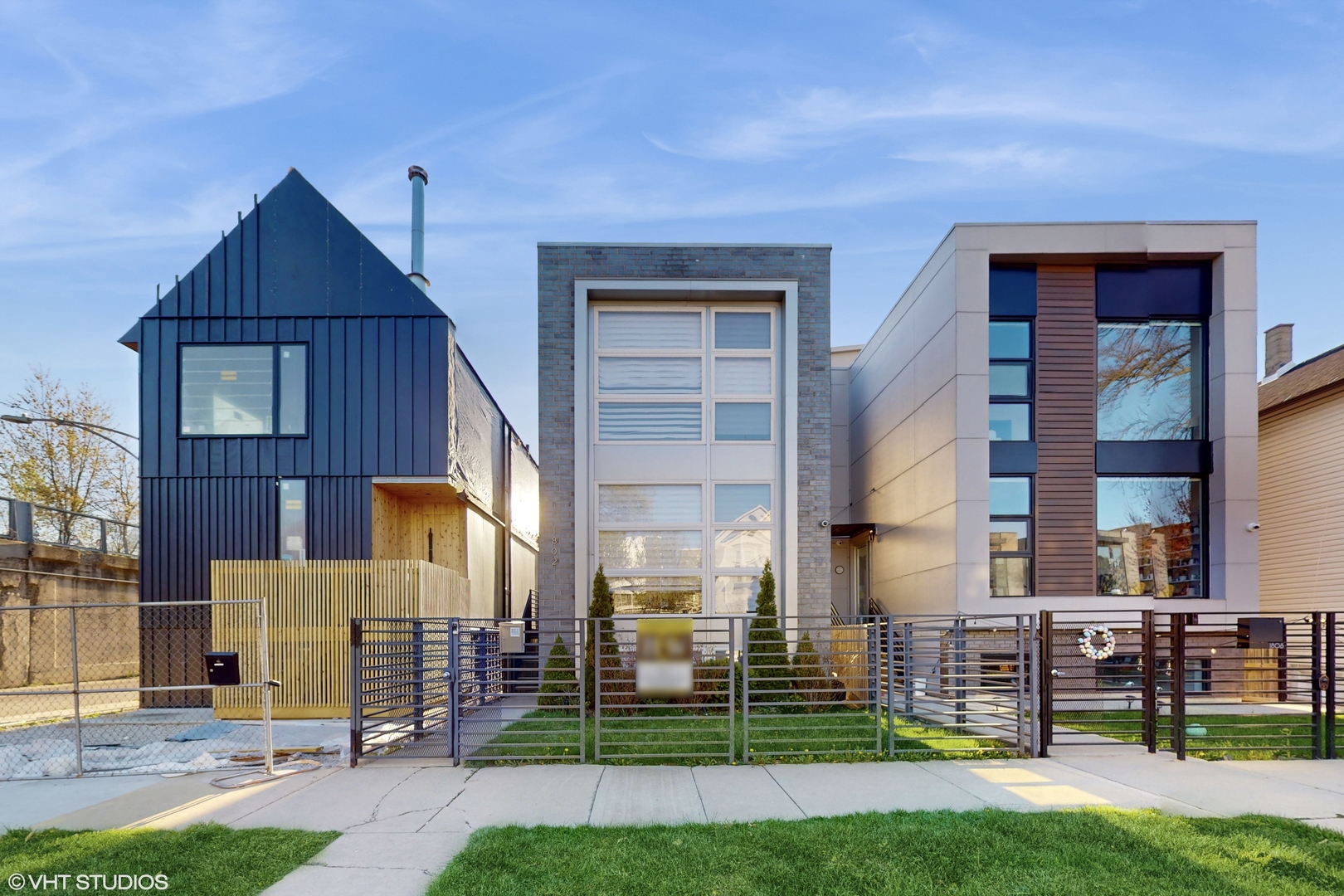 1802 N Mozart Street