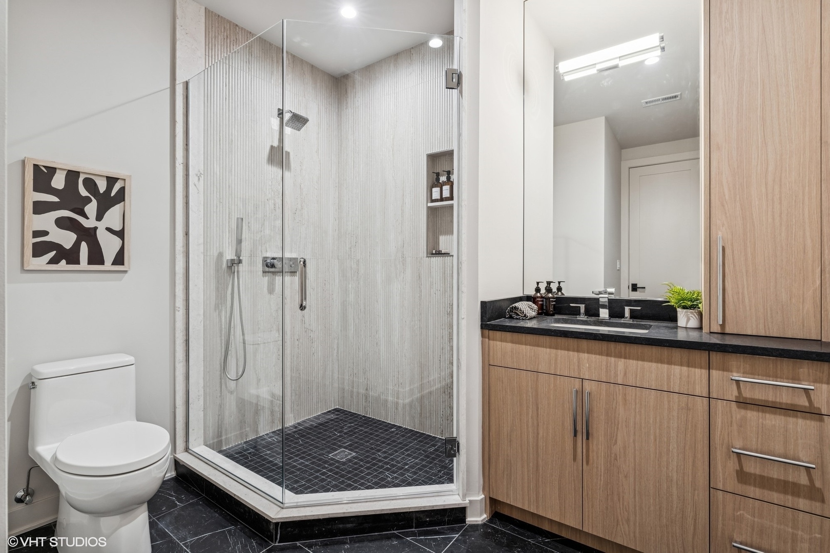 401 N Aberdeen Street Unit: 2S