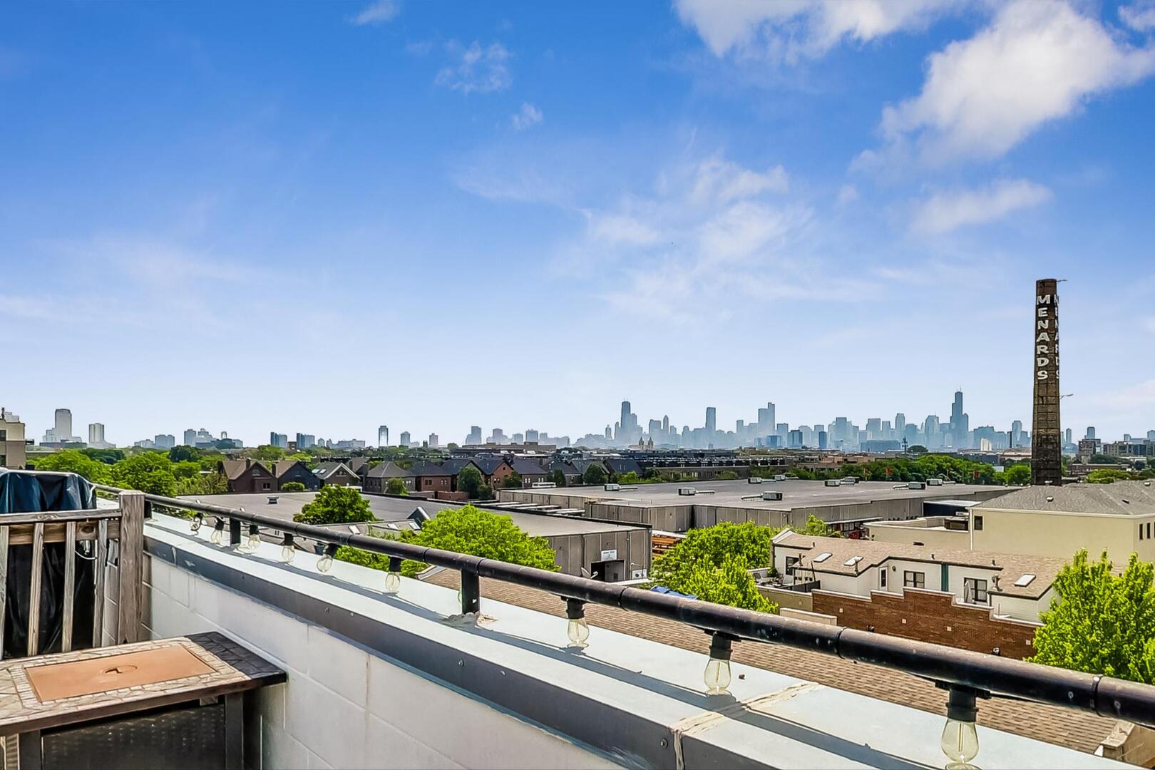 1909 W DIVERSEY Parkway Unit: 502