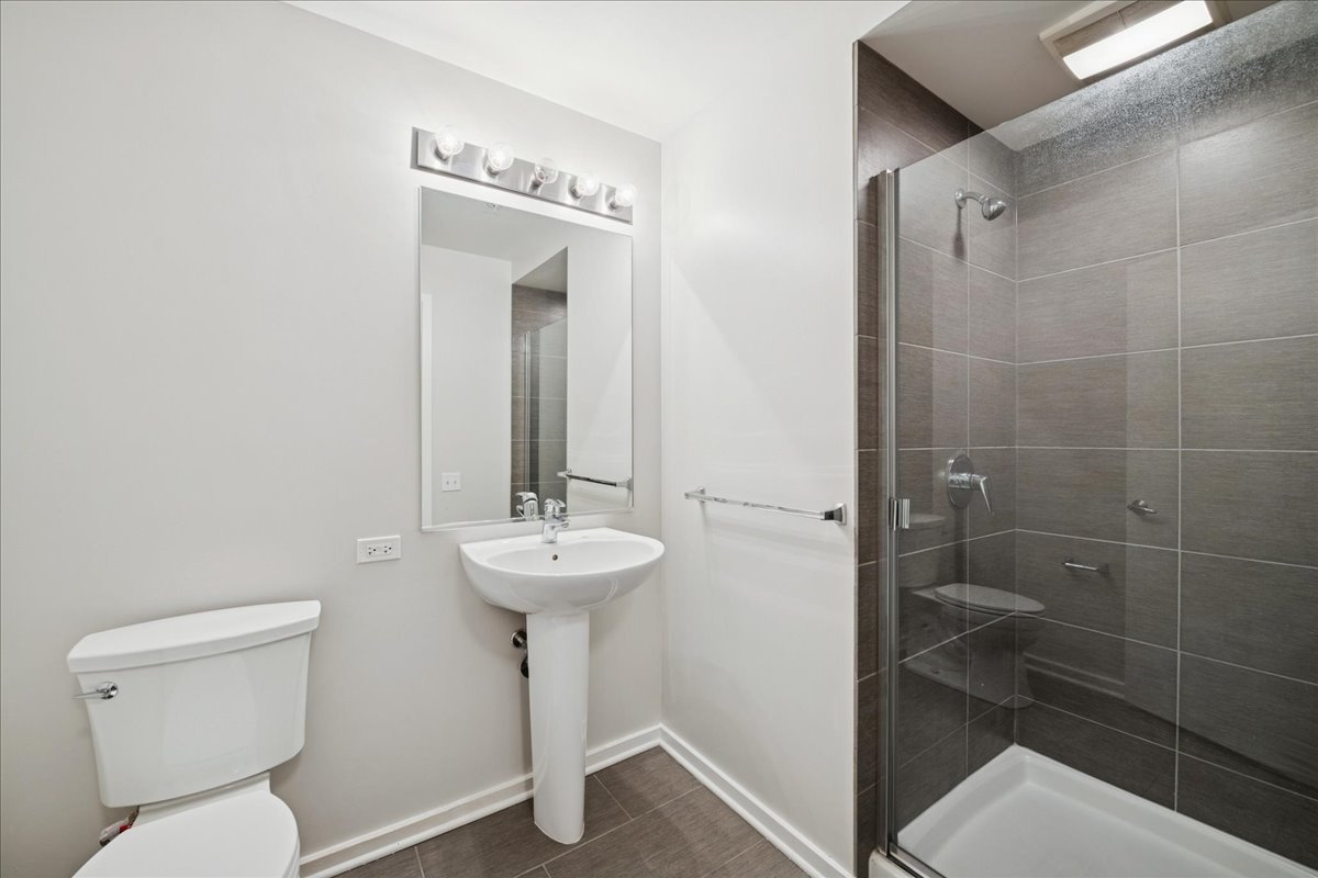 659 W Randolph Street Unit: 609