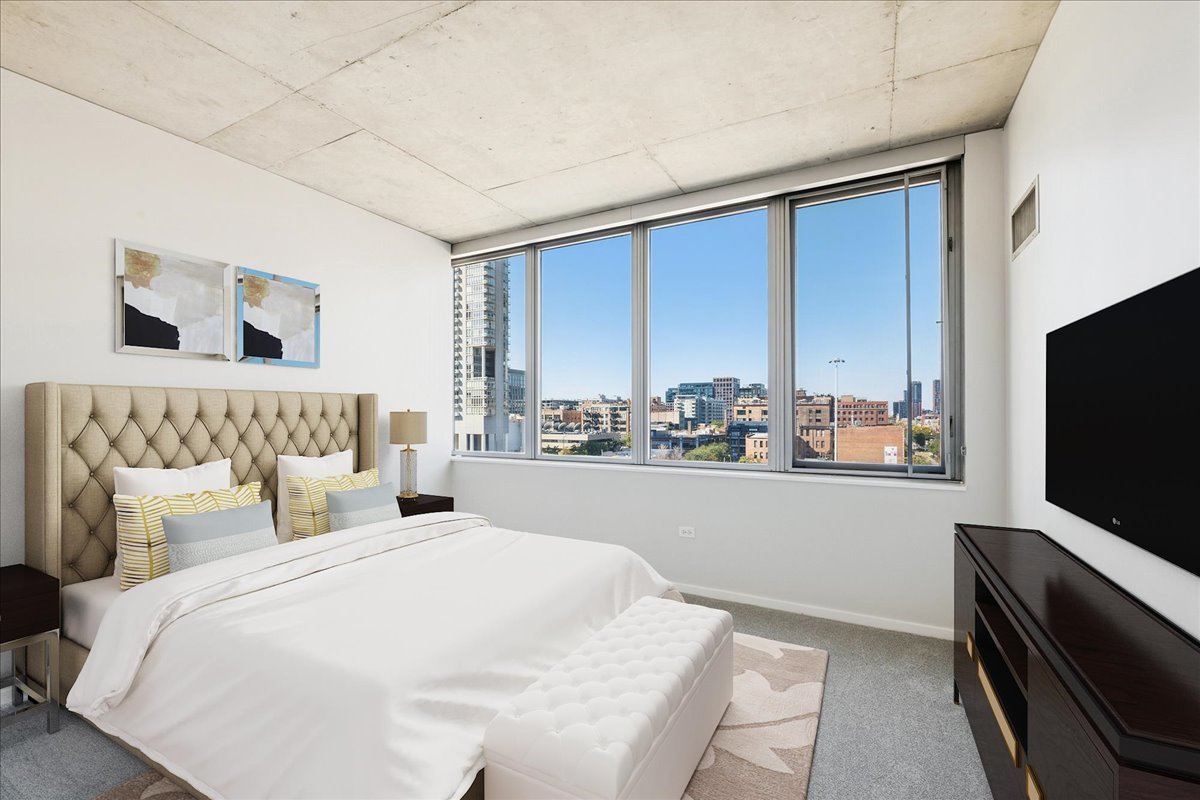659 W Randolph Street Unit: 609