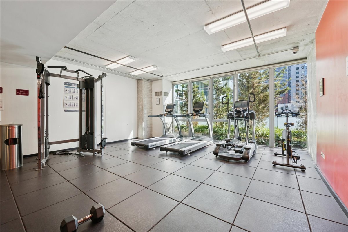 659 W Randolph Street Unit: 609