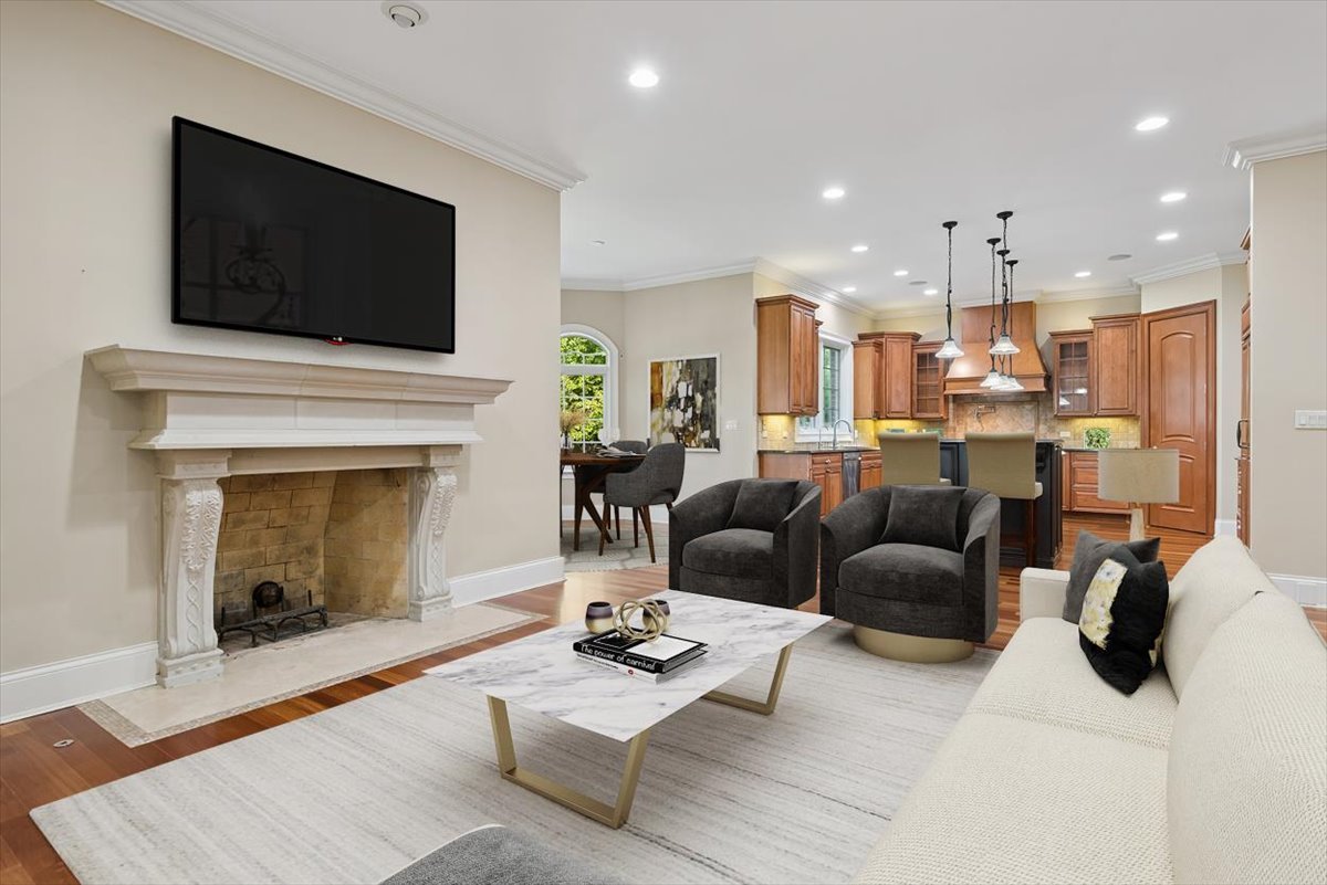 580 Greenwood Road