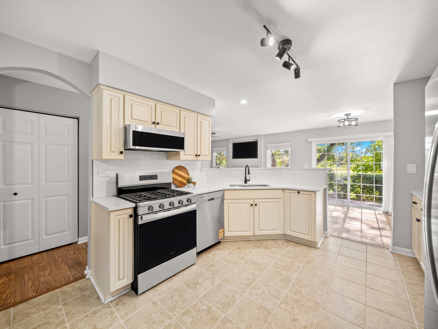 872 Old Checker Road