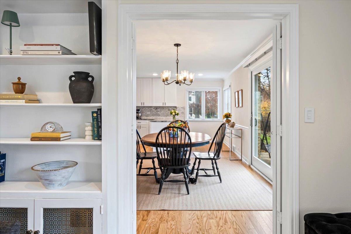 300 Lincolnwood Road