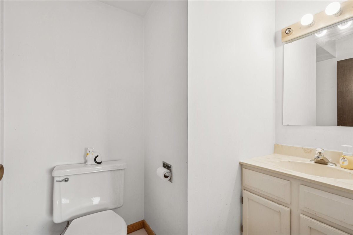 3266 Sanders Road Unit: 6F