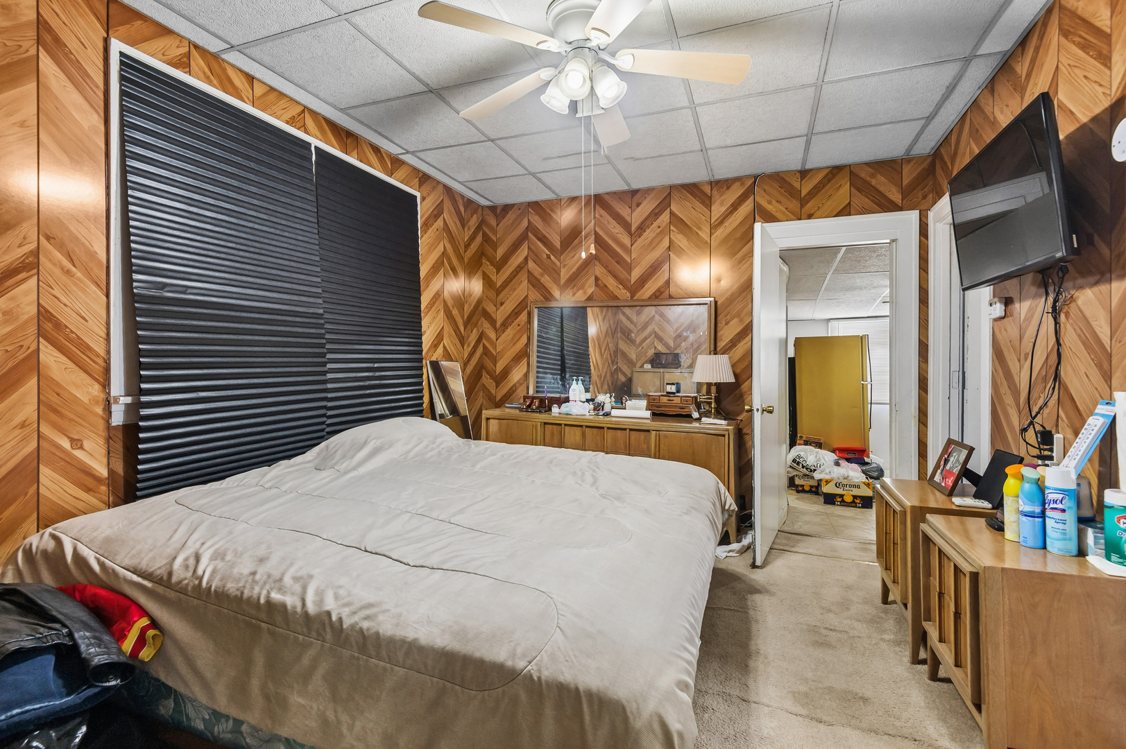 6420 N Western Avenue