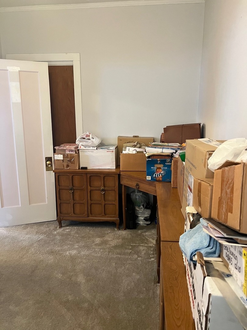 6420 N Western Avenue