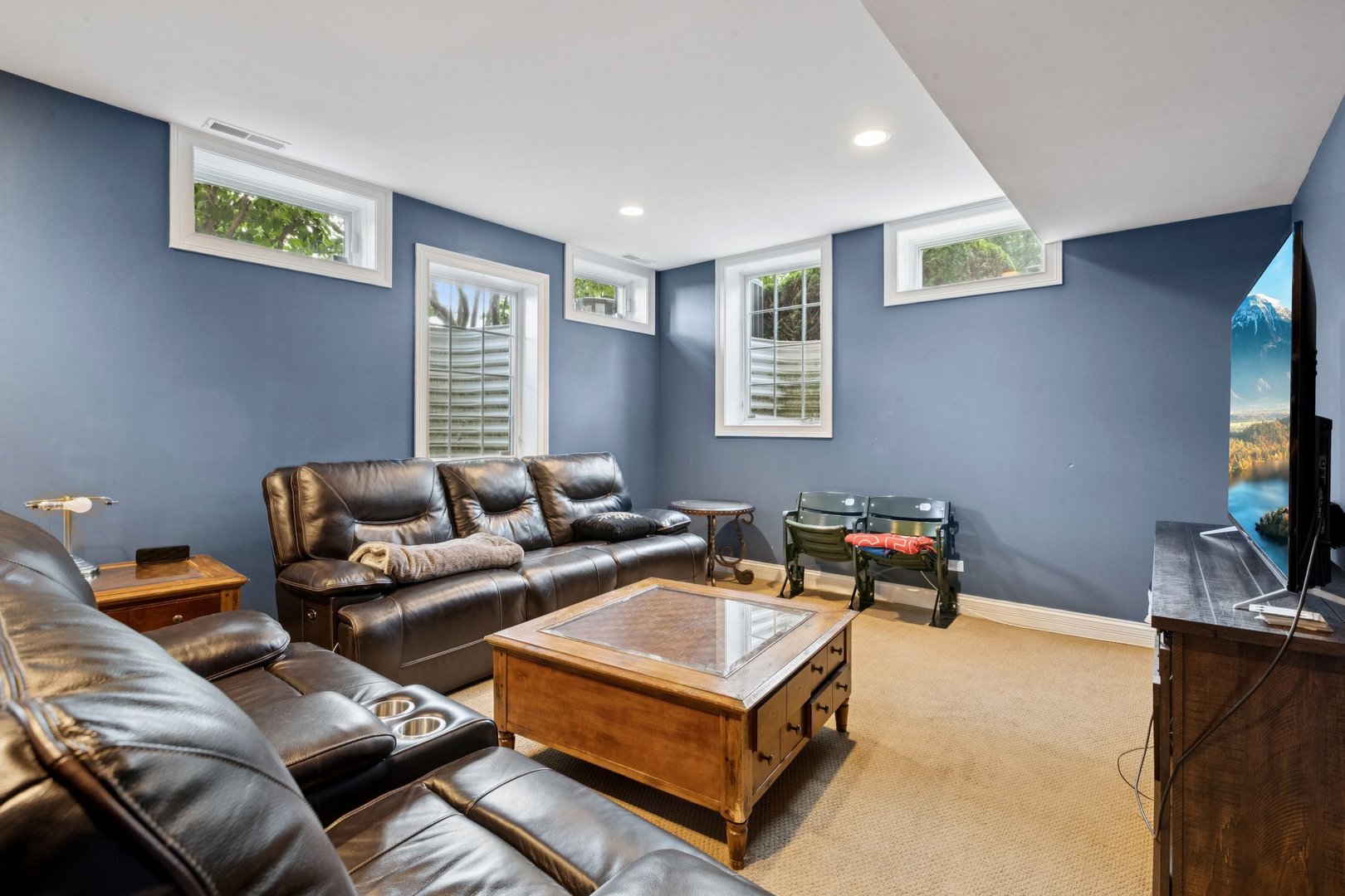 941 Burton Terrace