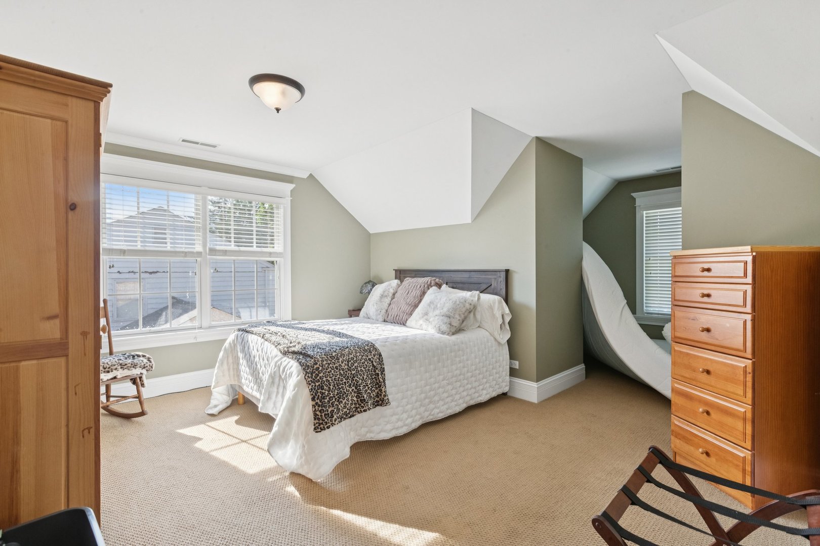 941 Burton Terrace