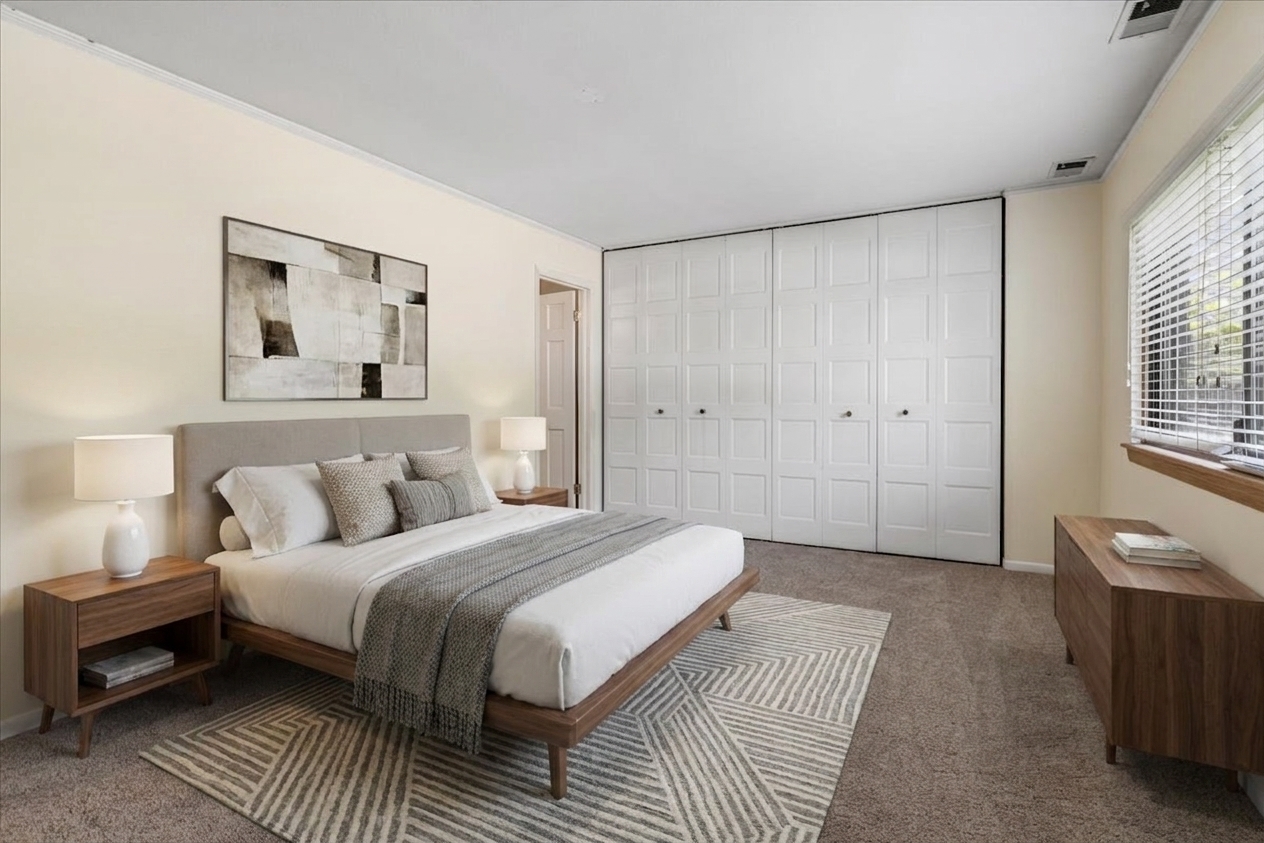 925 Spring Hill Drive Unit: 102