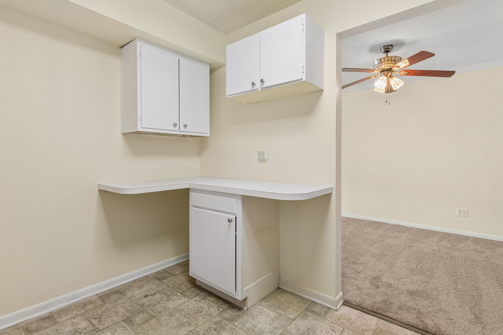925 Spring Hill Drive Unit: 102