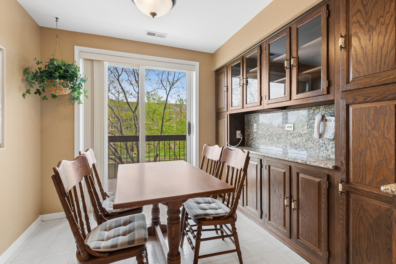 8100 W Foster Lane Unit: 311