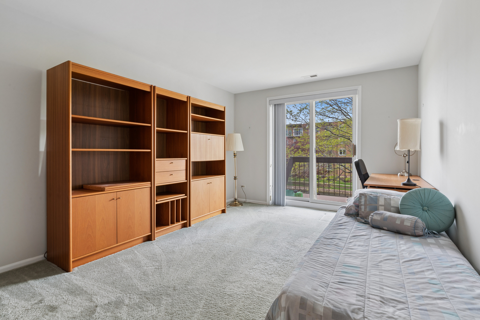8100 W Foster Lane Unit: 311