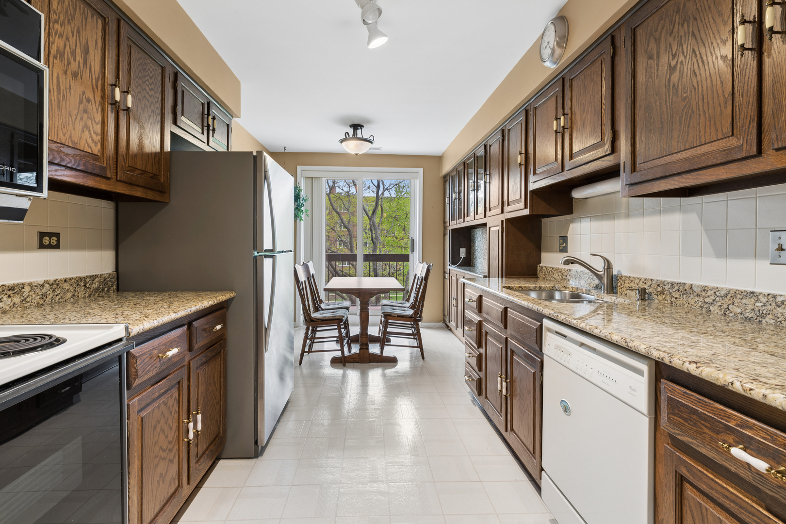 8100 W Foster Lane Unit: 311