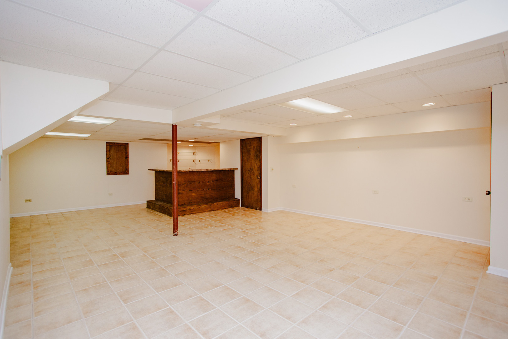 1900 LANDWEHR Road