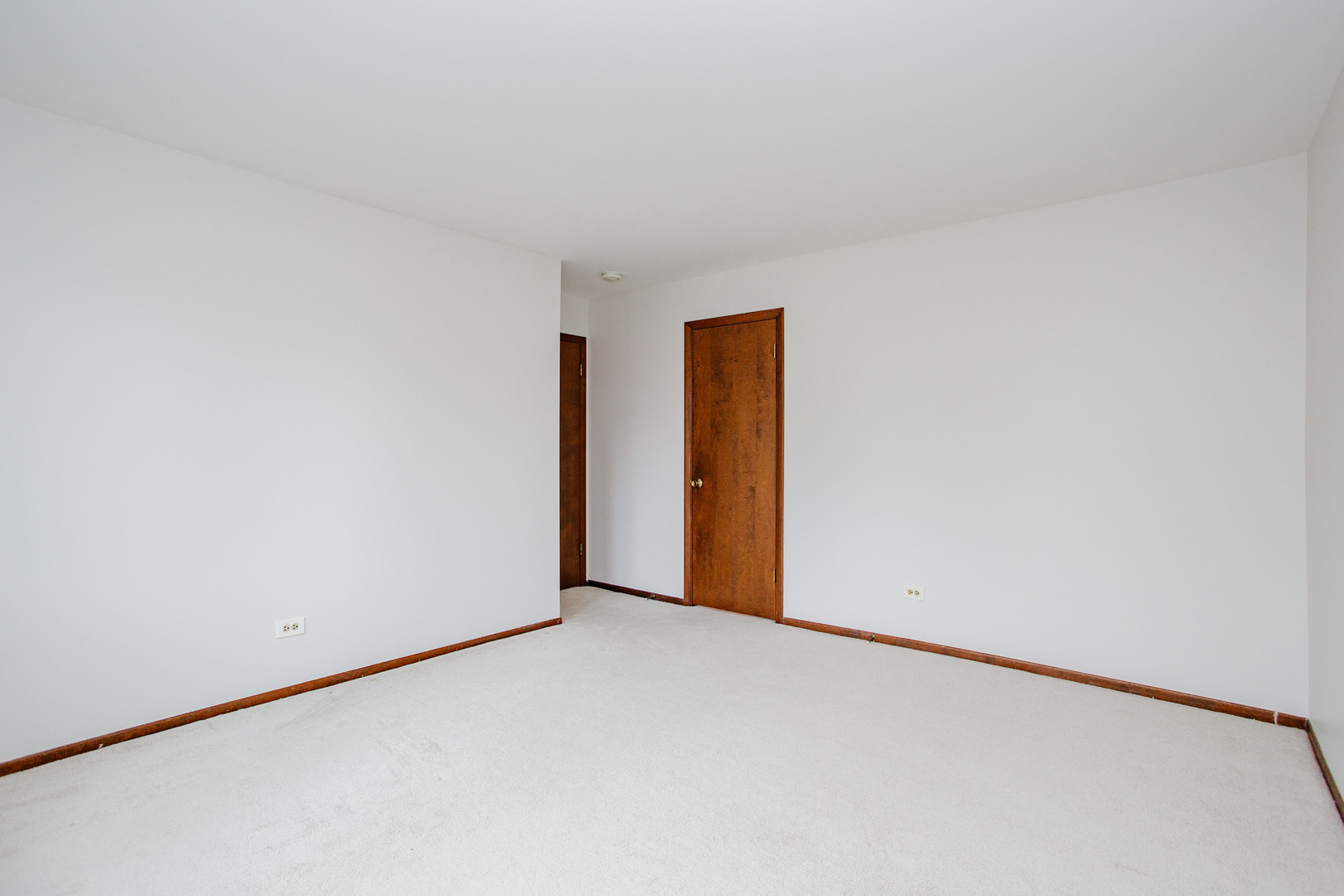 1900 LANDWEHR Road