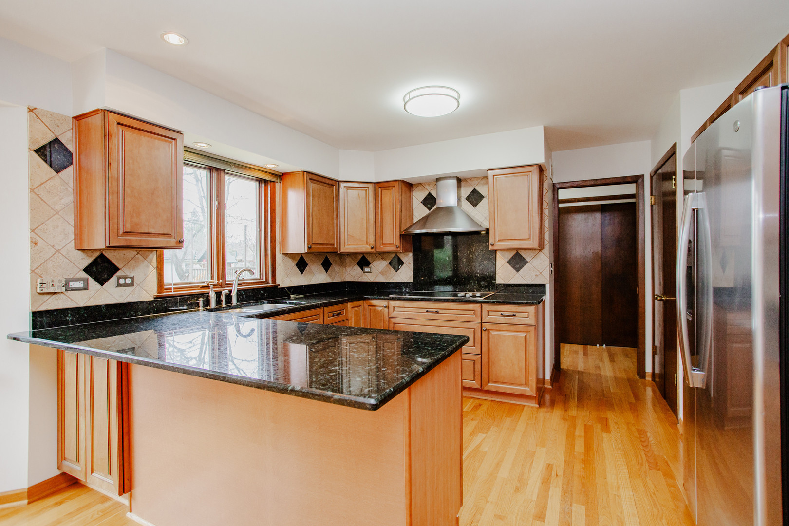 1900 LANDWEHR Road