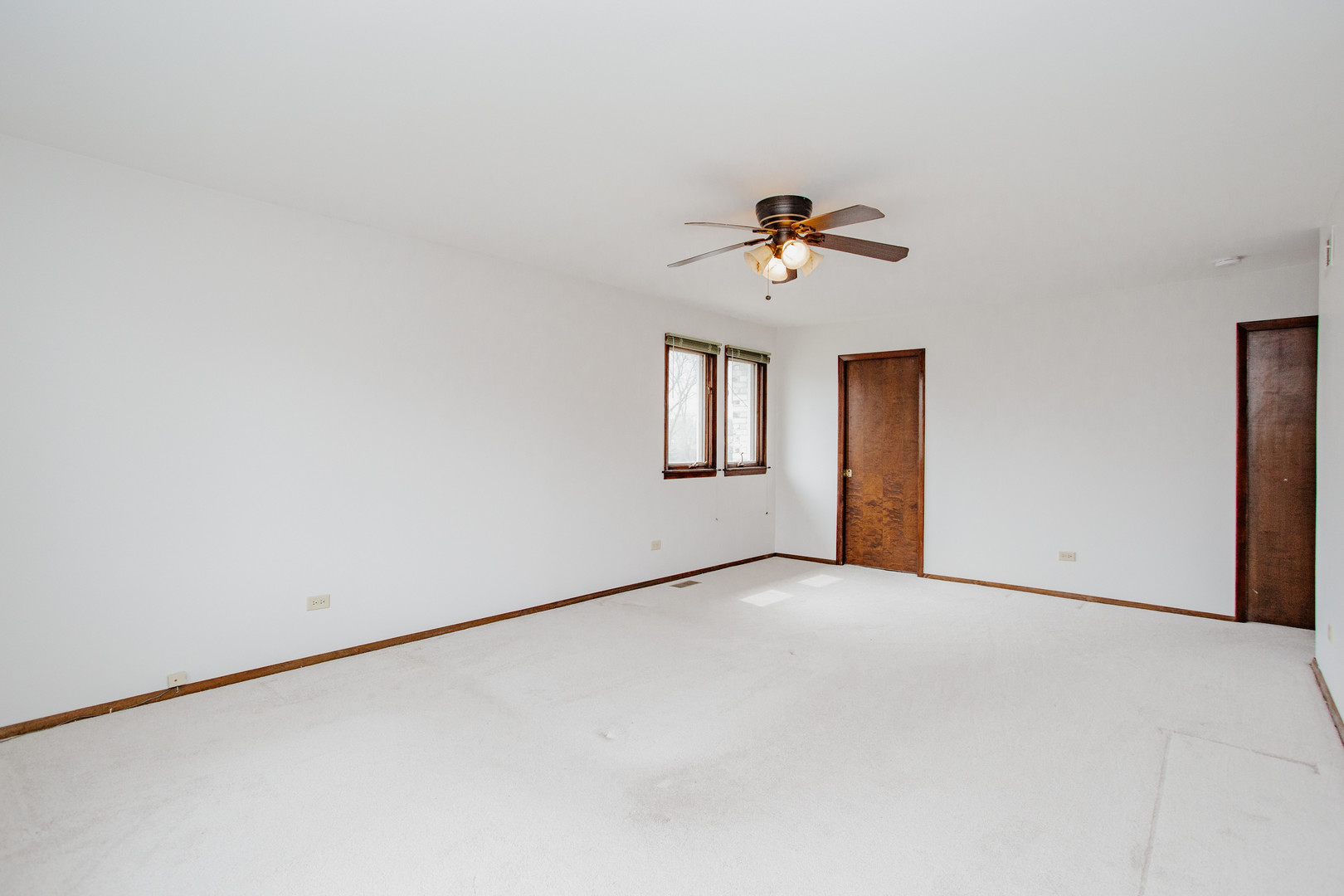 1900 LANDWEHR Road