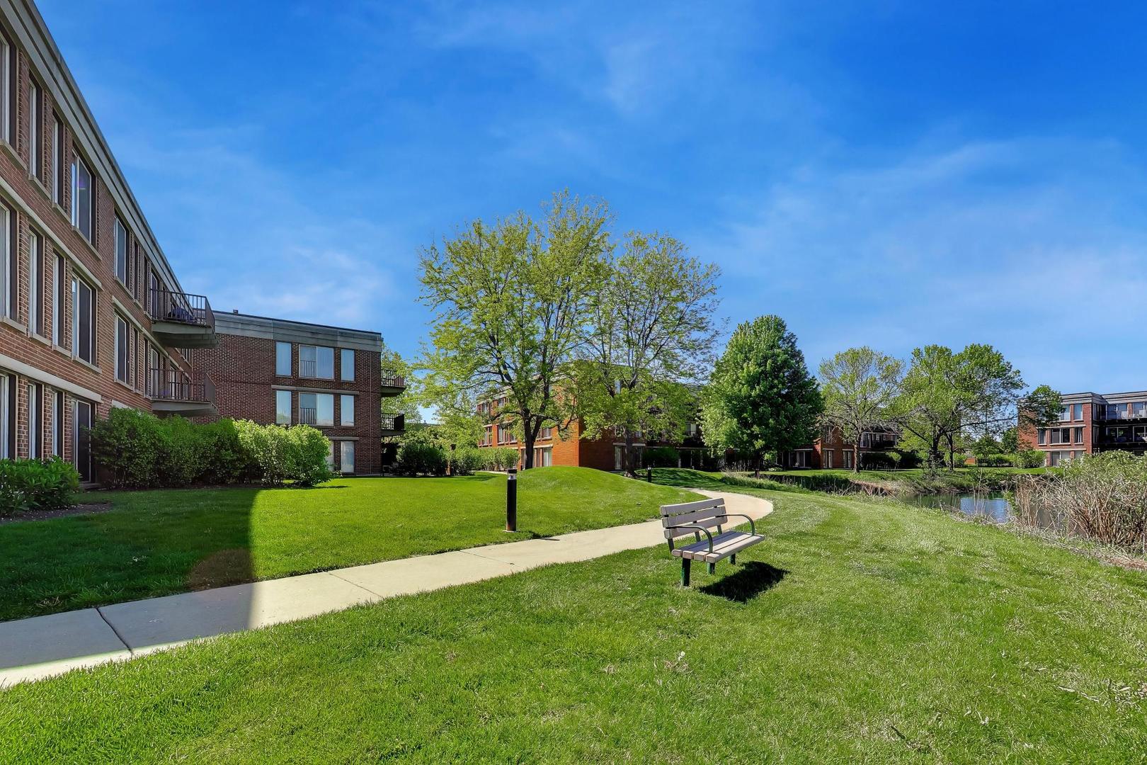 402 Kelburn Road Unit: 126
