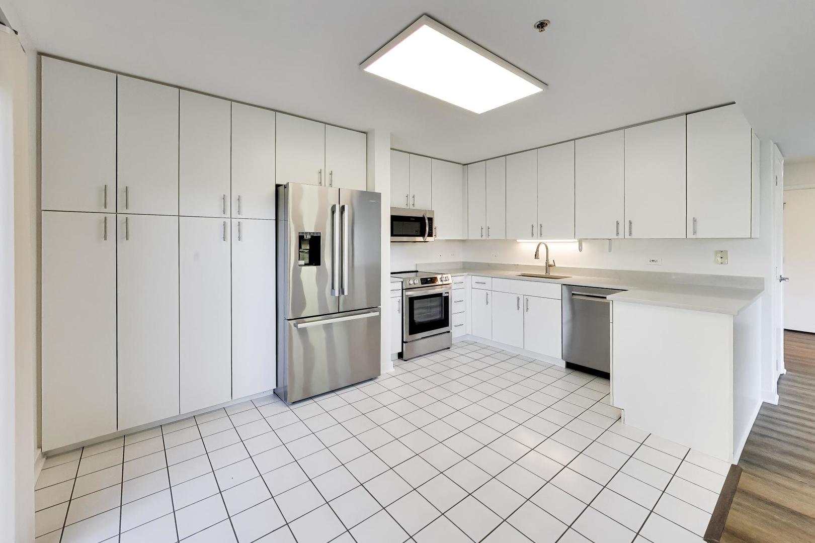 402 Kelburn Road Unit: 126