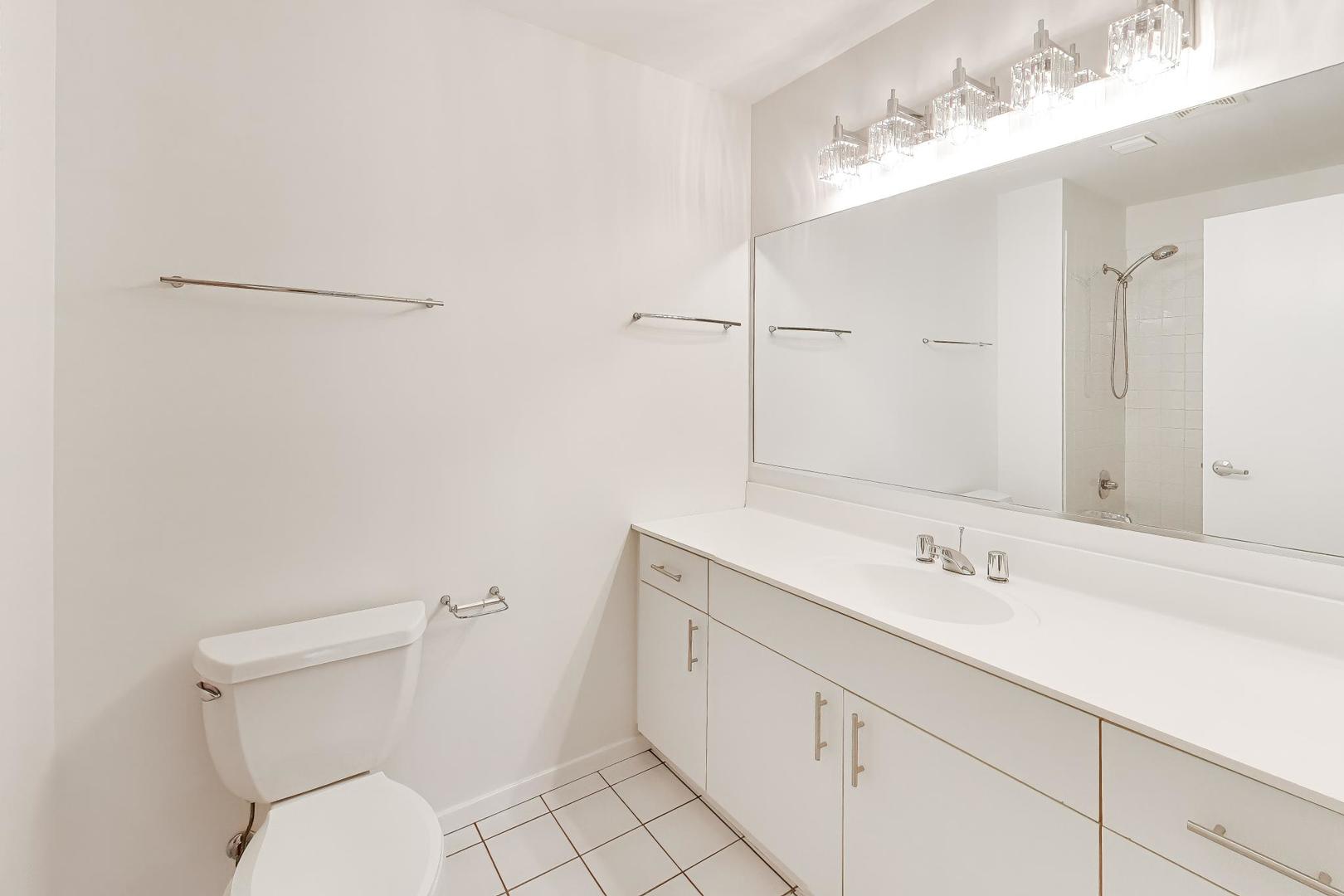 402 Kelburn Road Unit: 126