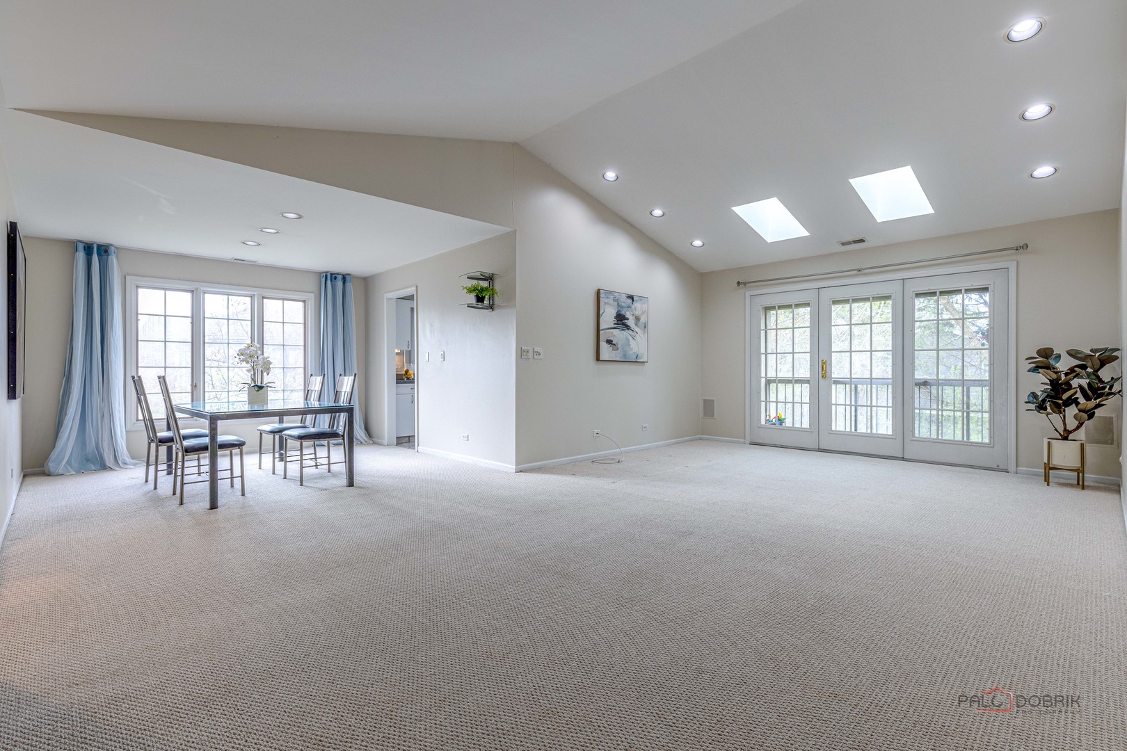 930 Ivy Lane Unit: D