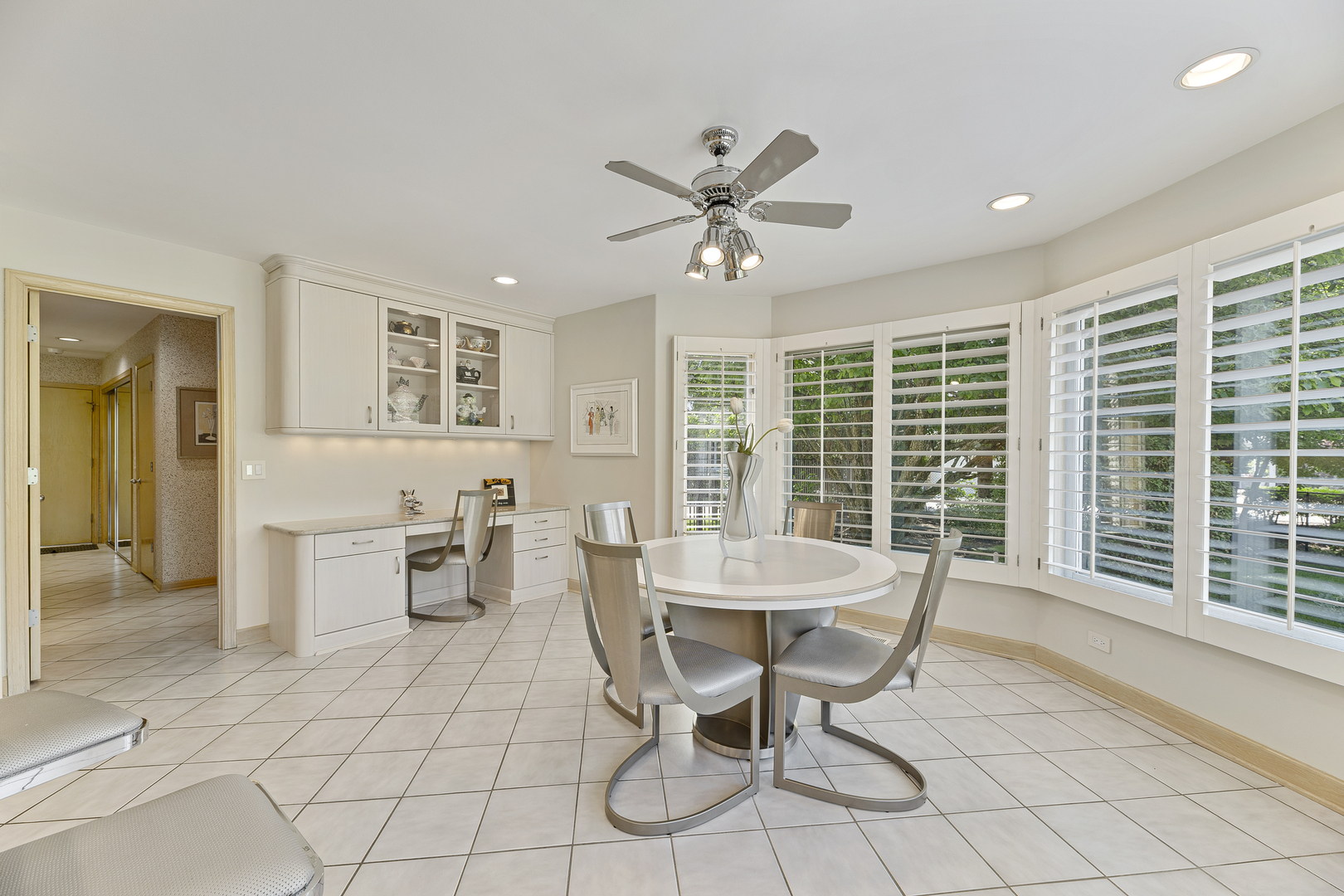 2372 Tennyson Lane
