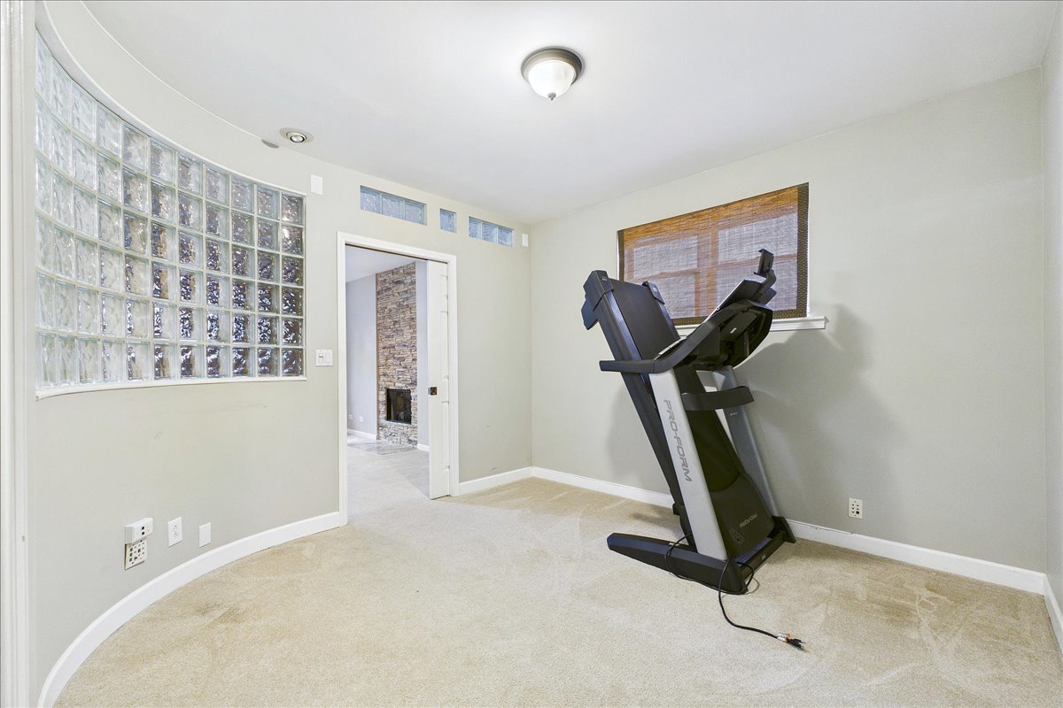 4315 N Richmond Street Unit: 1N