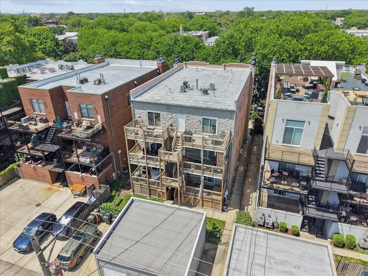 4315 N Richmond Street Unit: 1N