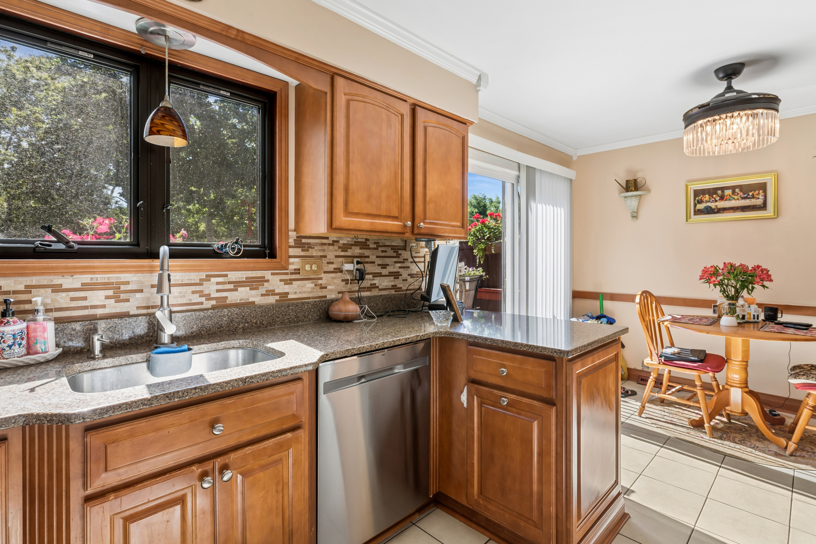 1803 Henley Street Unit: A