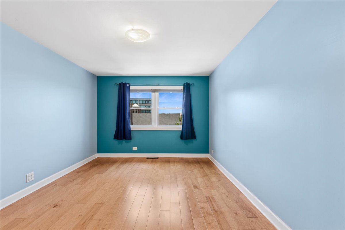 930 Hinman Avenue Unit: 504